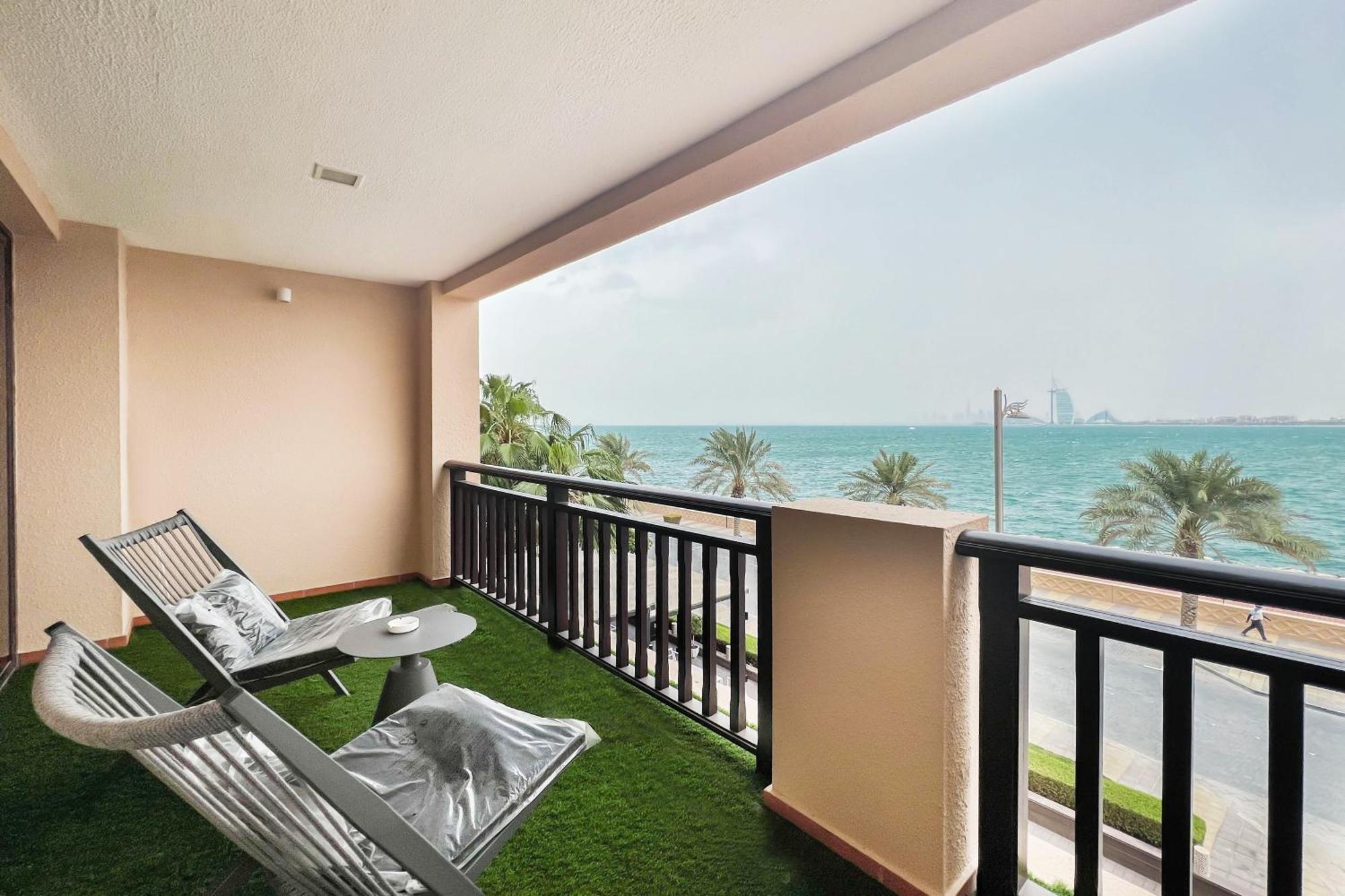 Luxe Getaways Royal Amwaj Palm Jumeirah Resort Apartment Holiday Home Dubái Exterior foto